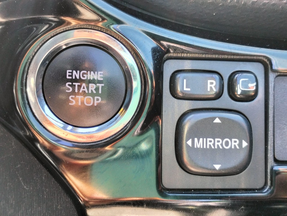 2013 TOYOTA VITZ F SMART S- TOP Carousel 7