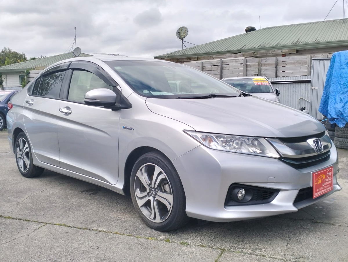 2015 HONDA GRACE EX Carousel 2