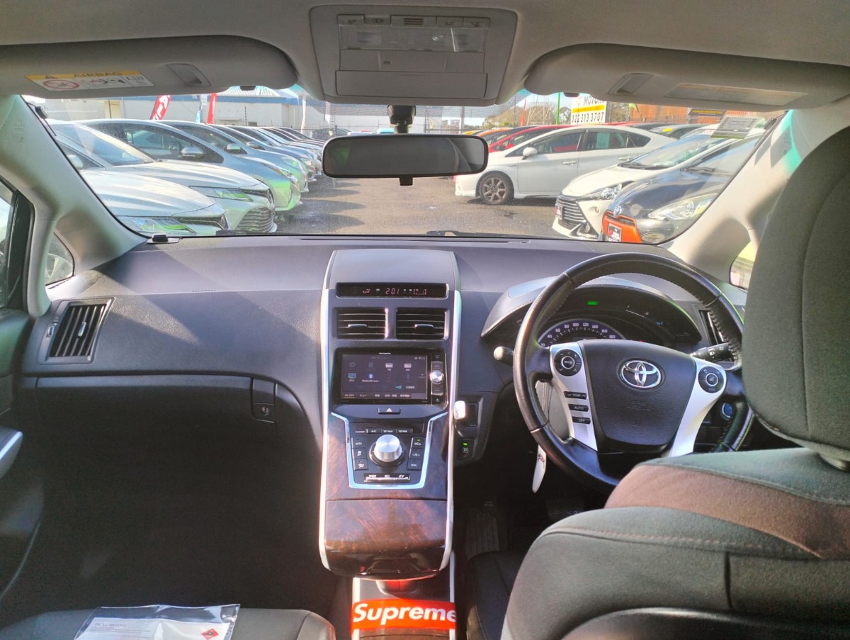 2015 TOYOTA SAI HYBRID Carousel 3