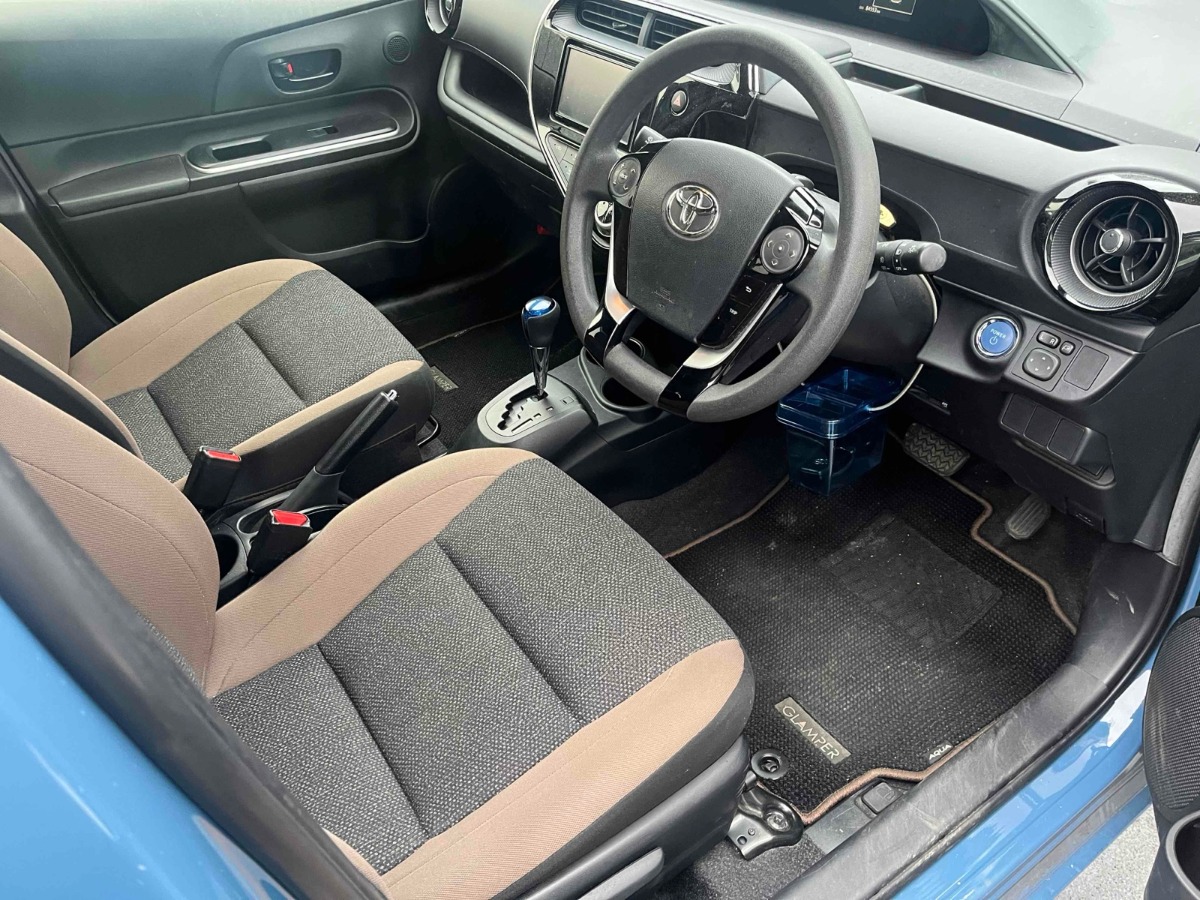 2019 TOYOTA AQUA G GRANPA Carousel 2