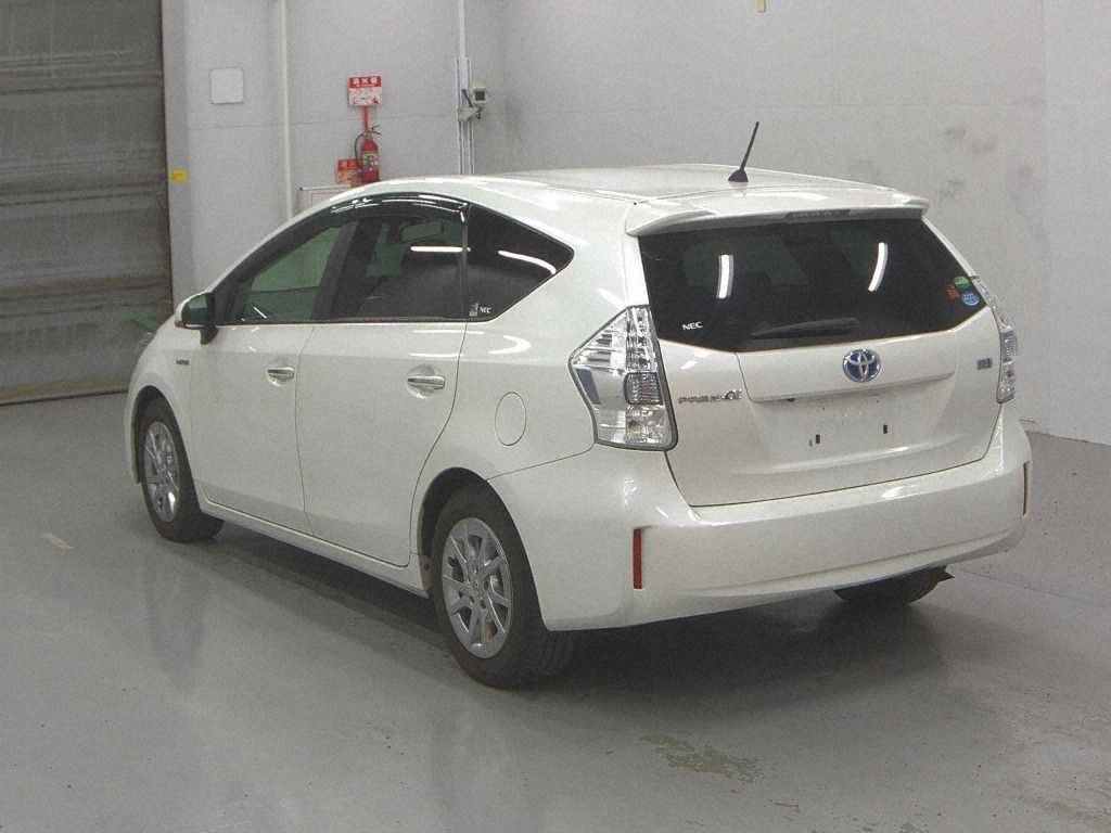 2014 TOYOTA PRIUS ALPHA S-TUNE BLACK Carousel 1