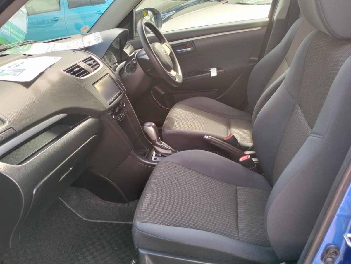 2015 SUZUKI SWIFT XG Carousel 5
