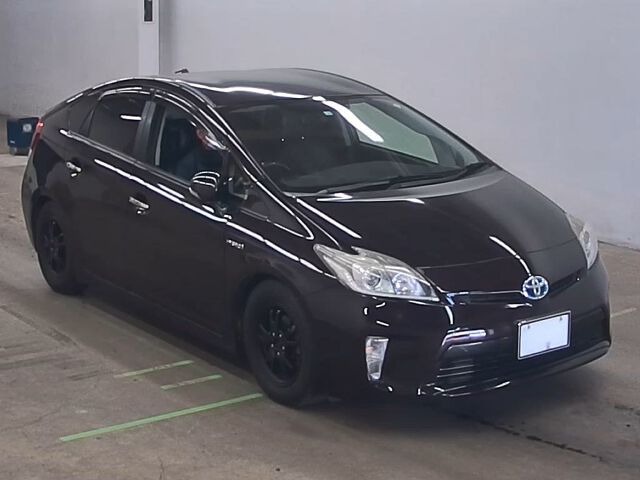 2014 TOYOTA PRIUS S