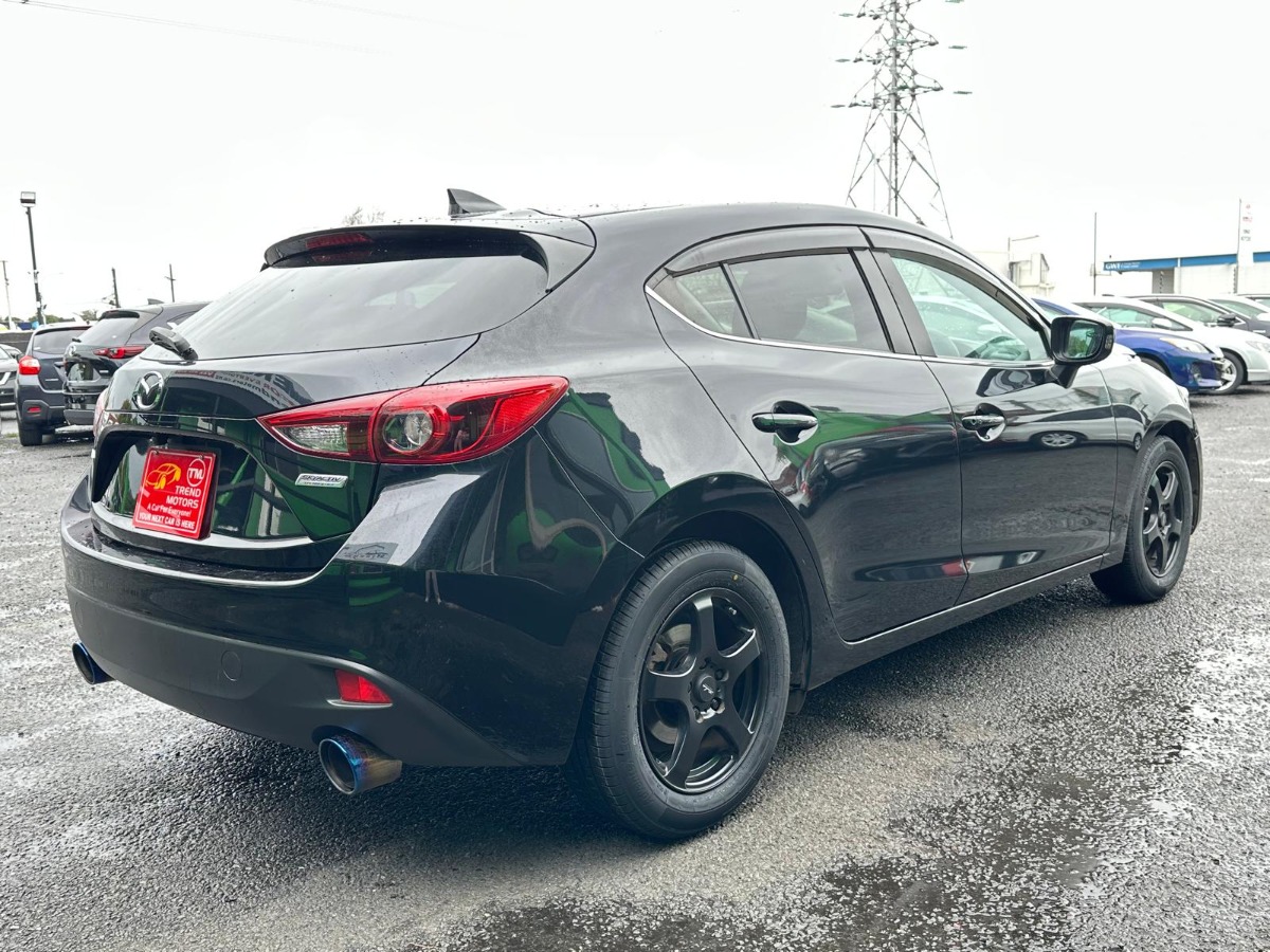 2015 MAZDA AXLEA SPORT 15S Carousel 1
