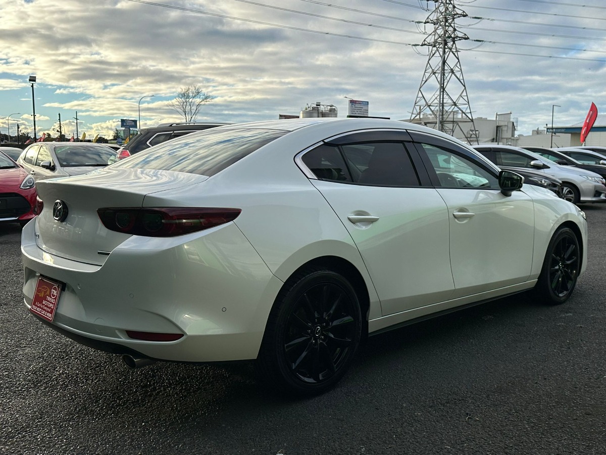 2019 MAZDA AXELA 3 Carousel 1