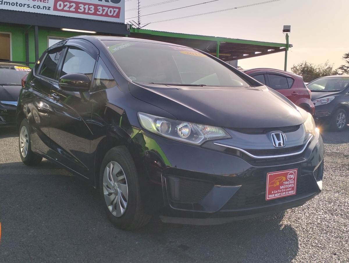 2015 HONDA FIT 13G F-PACKAGE Carousel 2