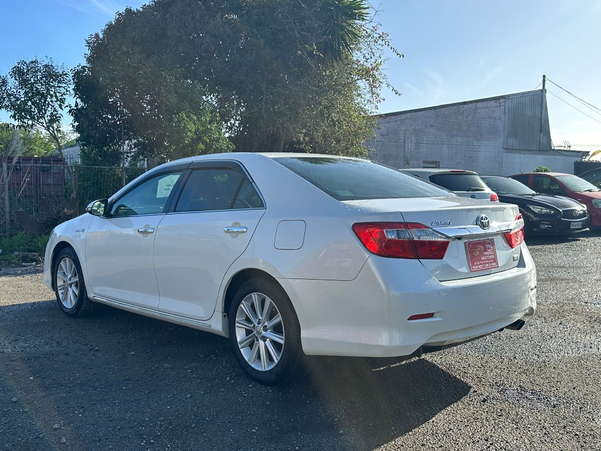 2014 TOYOTA CAMRY G Carousel 5