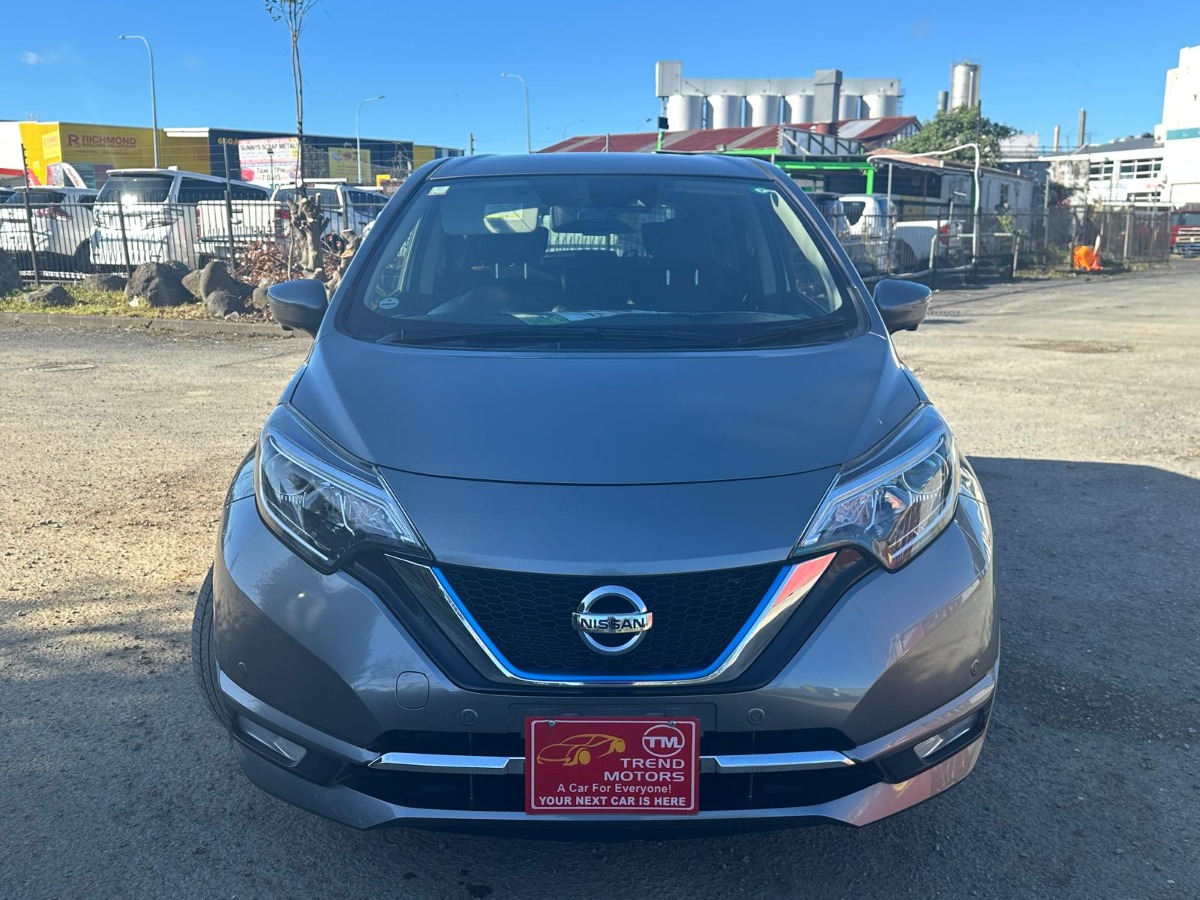 2020 NISSAN NOTE MEDALIST Carousel 2