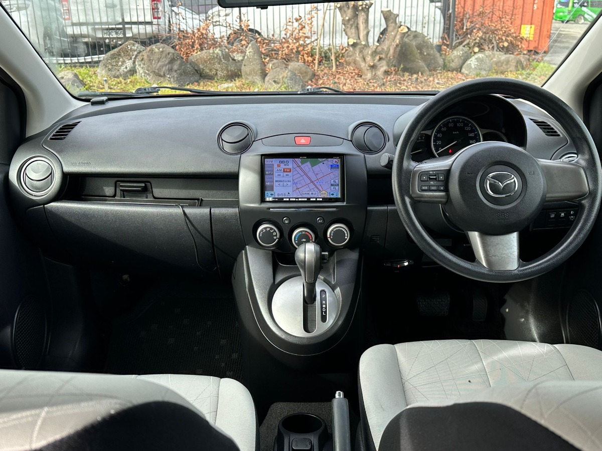 2012 MAZDA DEMIO 13-SKYACTIVE Carousel 7