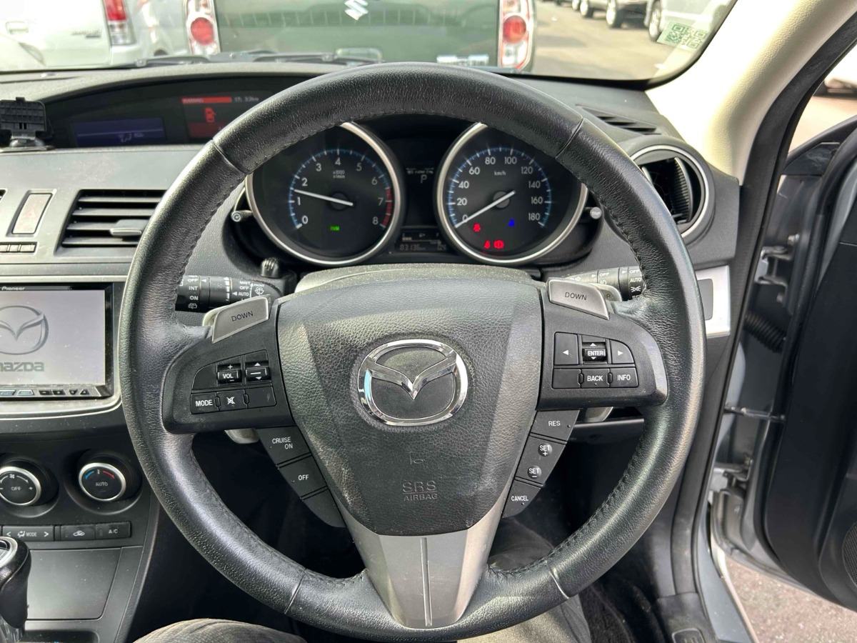 2012 MAZDA AXELA 20S SKYACTIVE Carousel 3