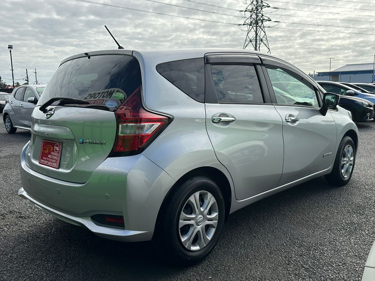 2020 NISSAN NOTE HYBRID Carousel 1
