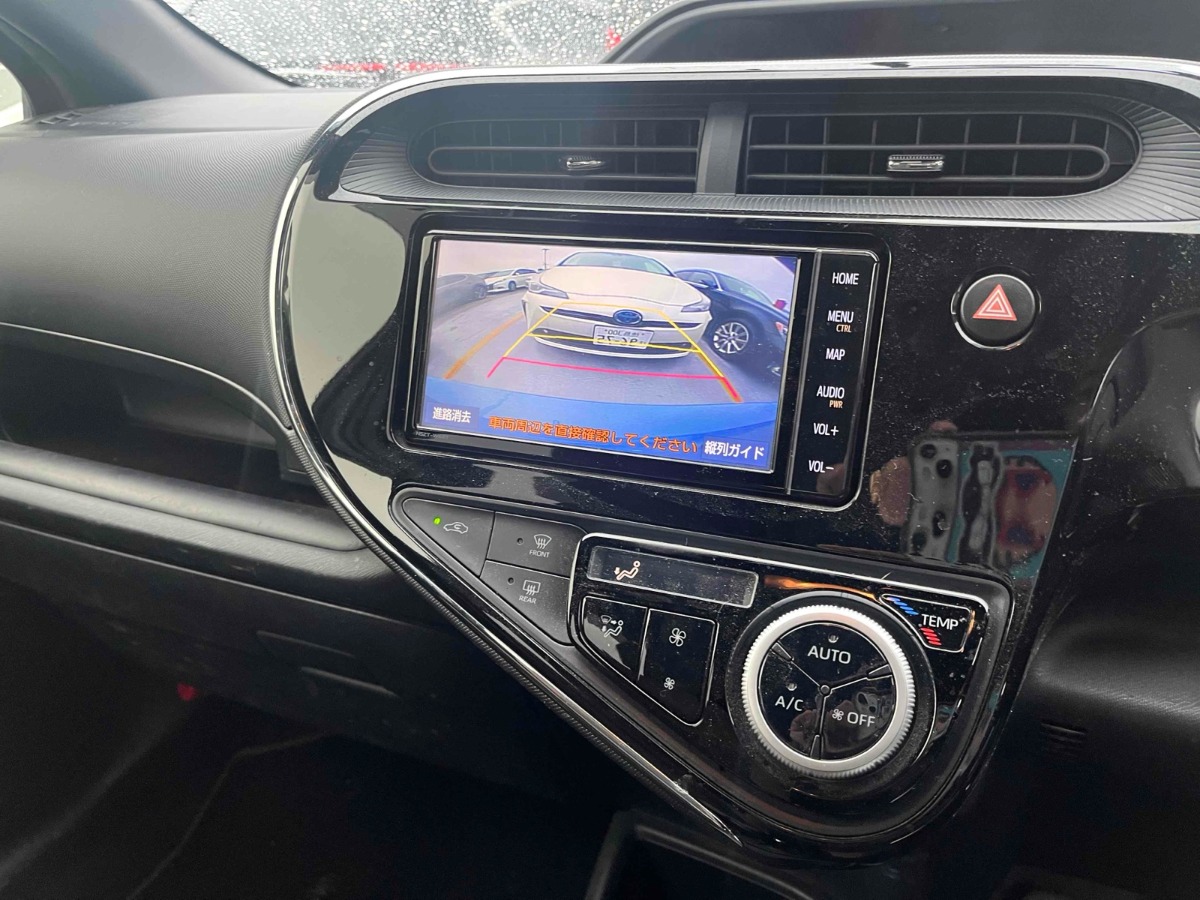 2019 TOYOTA AQUA G GRANPA Carousel 3