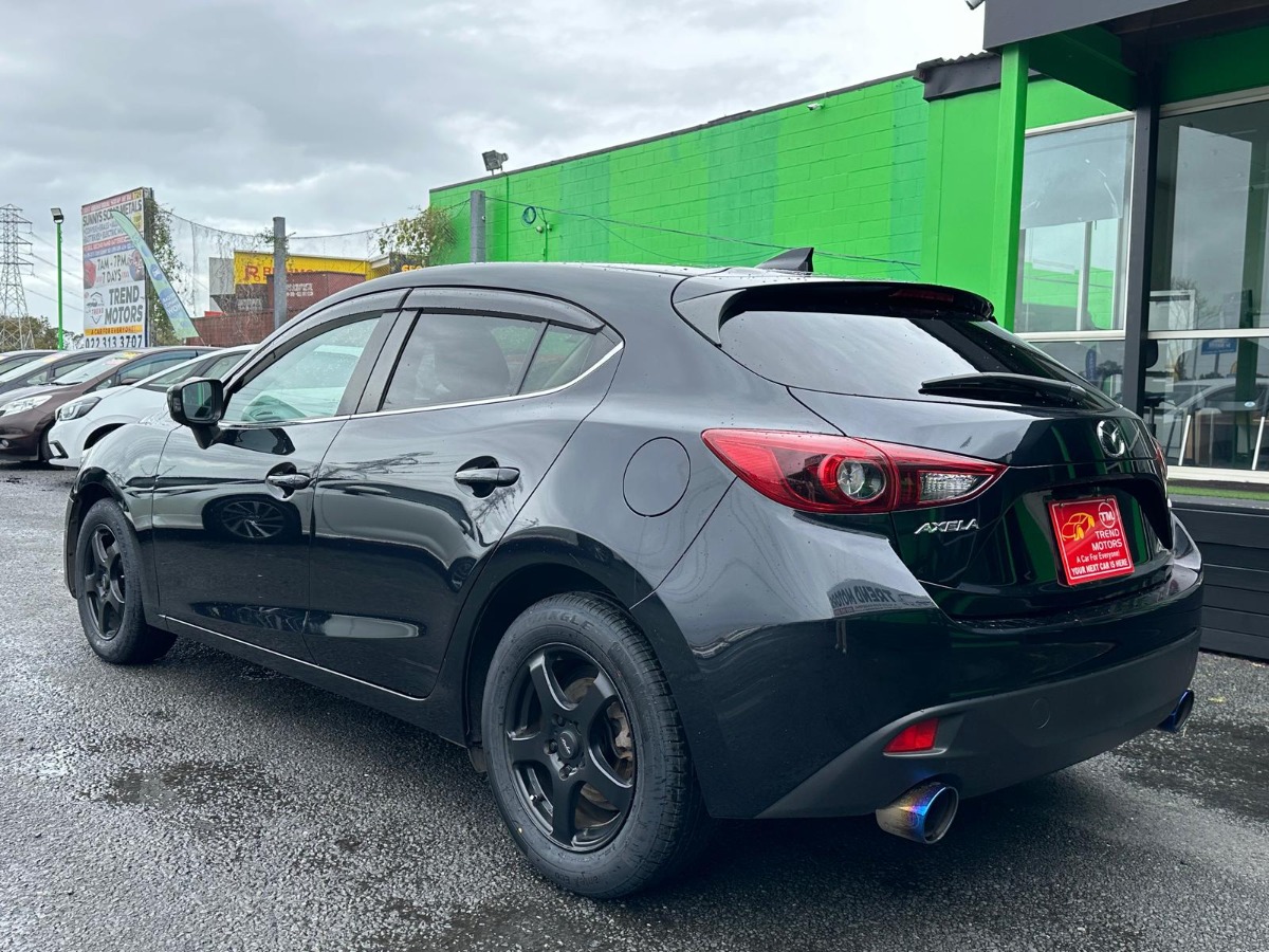 2015 MAZDA AXLEA SPORT 15S Carousel 4