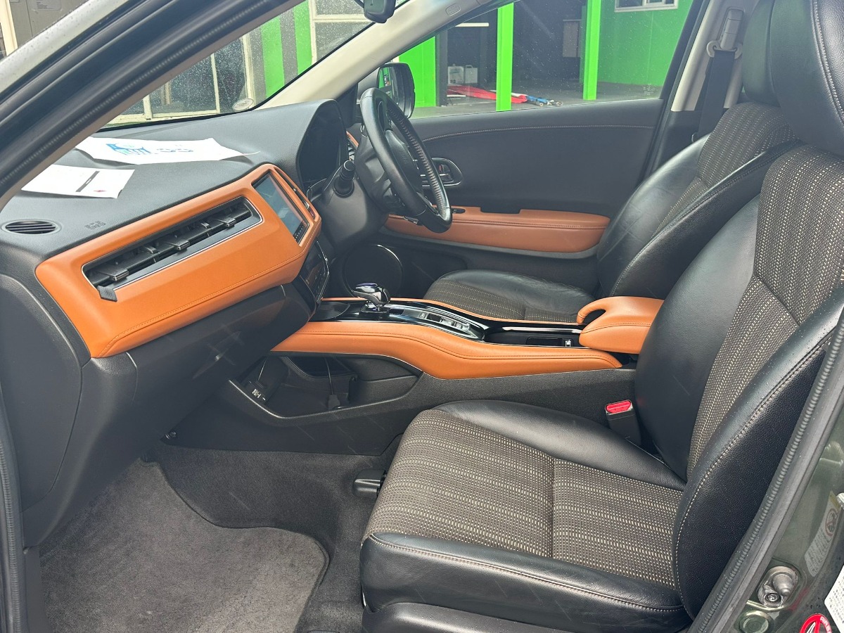 2014 HONDA VEZEL Z HYBRID Carousel 5