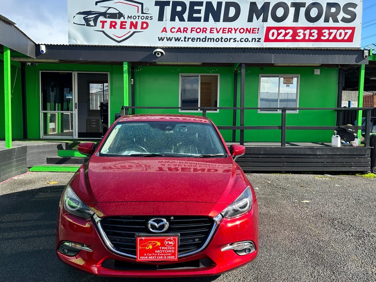 2018 MAZDA AXELA HYBRID S-L PACKAGE Carousel 2