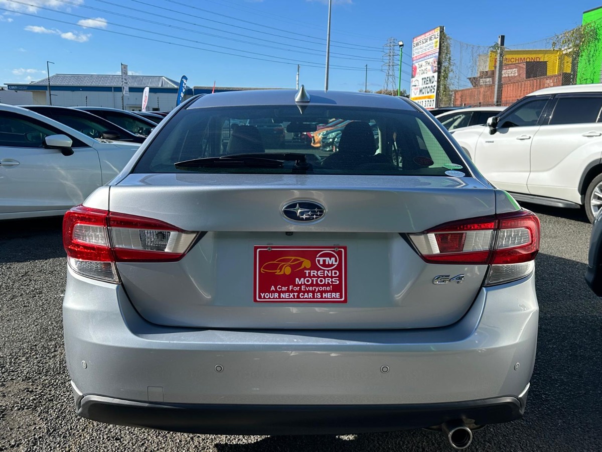 2017 SUBARU IMPREZZA G4 EYESIGHT Carousel 5