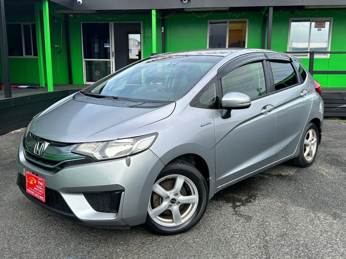 2014 HONDA FIT Carousel 3