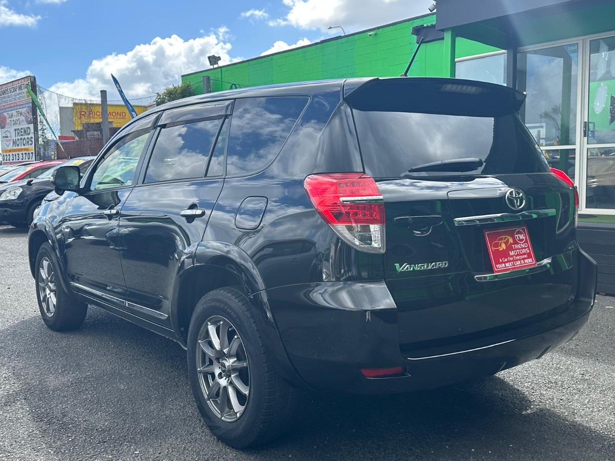 2012 TOYOTA VANGUARD 240S S-PACKAGE Carousel 4