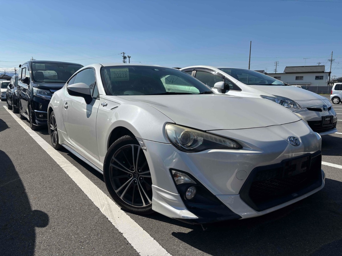 2012 TOYOTA GT 86 TRD BODYKIT Carousel 3
