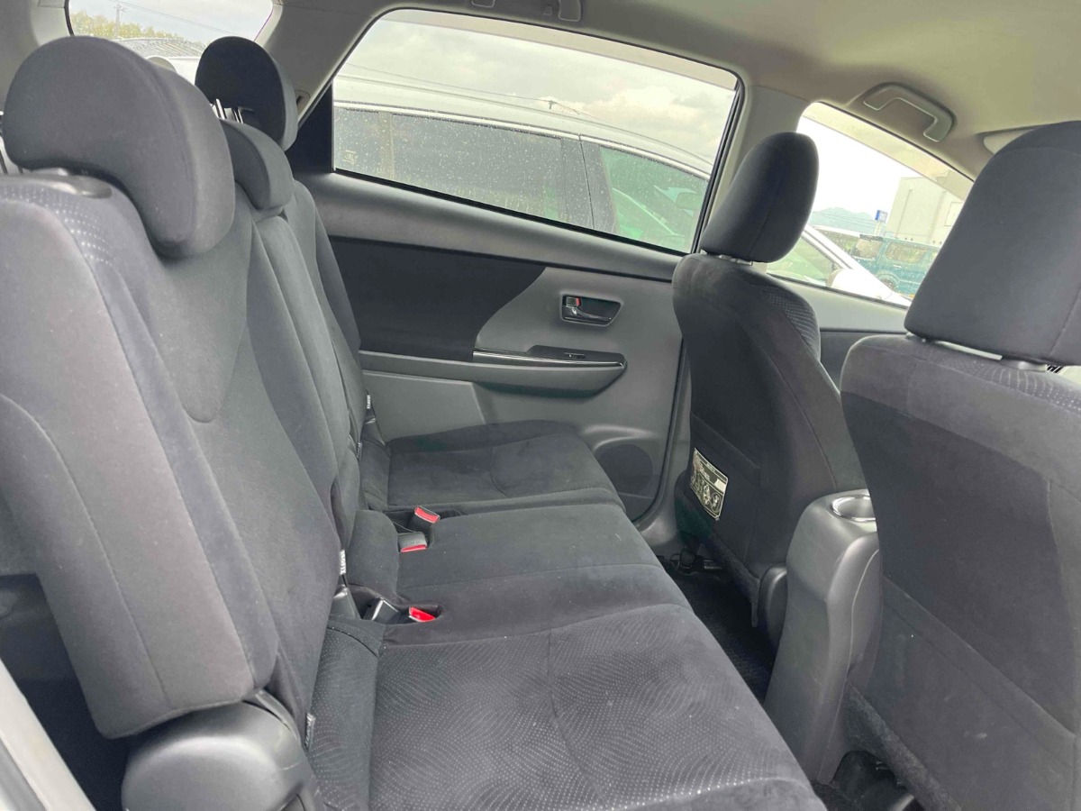2014 TOYOTA PRIUS ALPHA S-TUNE BLACK Carousel 5
