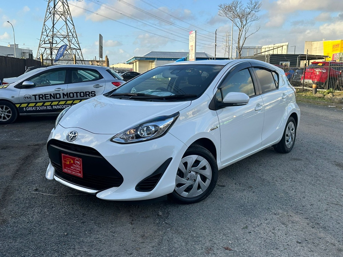 2020 TOYOTA AQUA S