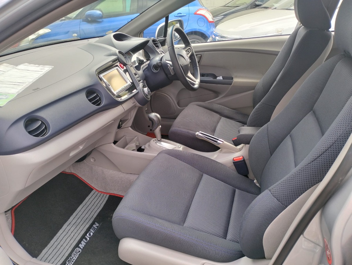 2010 HONDA INSIGHT Carousel 5