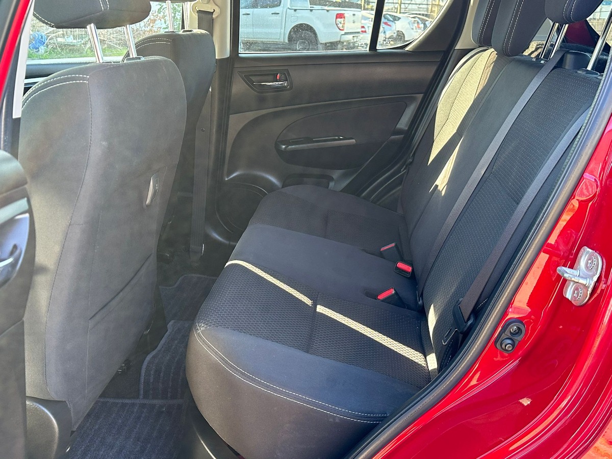2013 SUZUKI SWIFT RS Carousel 4