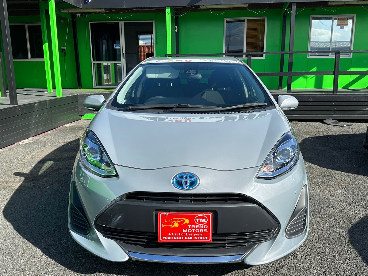 2021 TOYOTA AQUA HYBRID Carousel 2