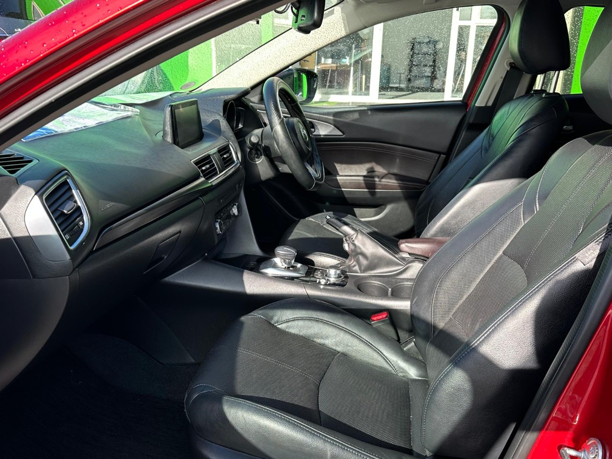 2018 MAZDA AXELA HYBRID S-L PACKAGE Carousel 5