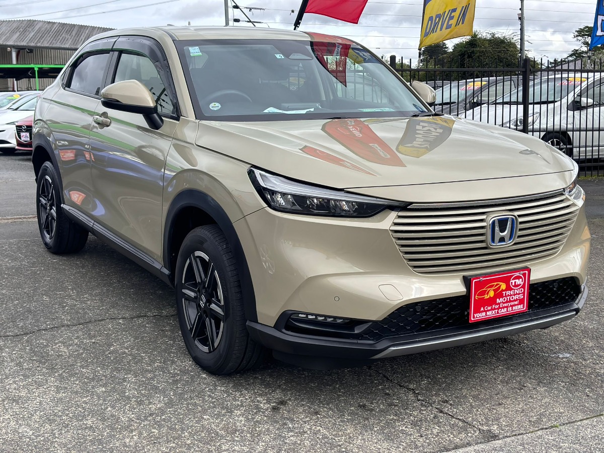 2022 HONDA VEZEL E-HEV X Carousel 2