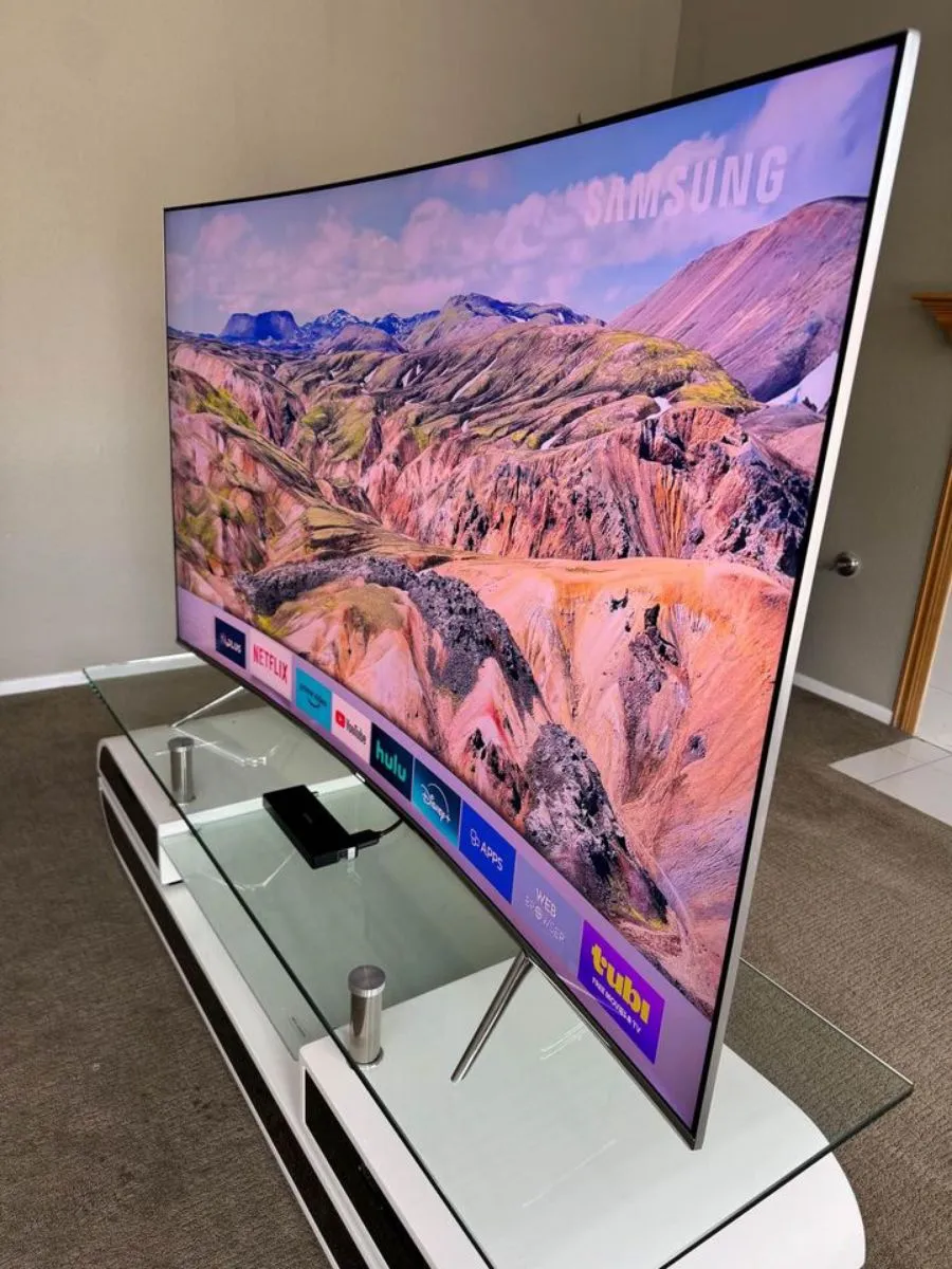 75" Samsung smart tv Carousel 4