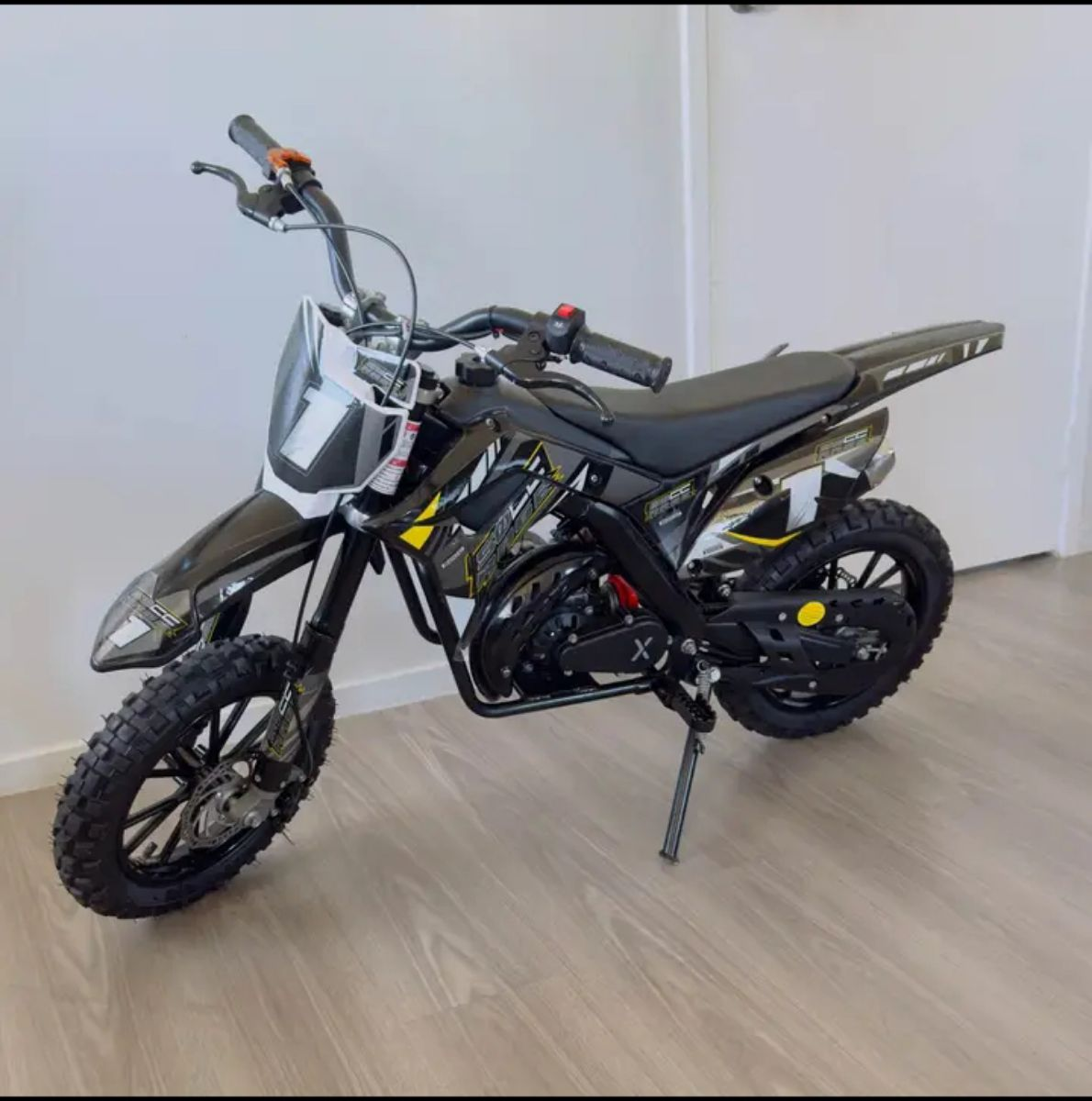 Kids Dirt Bike 49cc NZ$600 Carousel 1