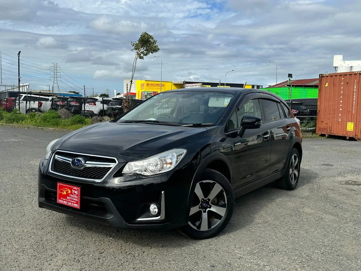 2016 Subaru XV Carousel 1
