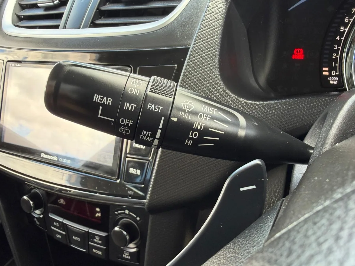 2014 Suzuki Swift Carousel 13