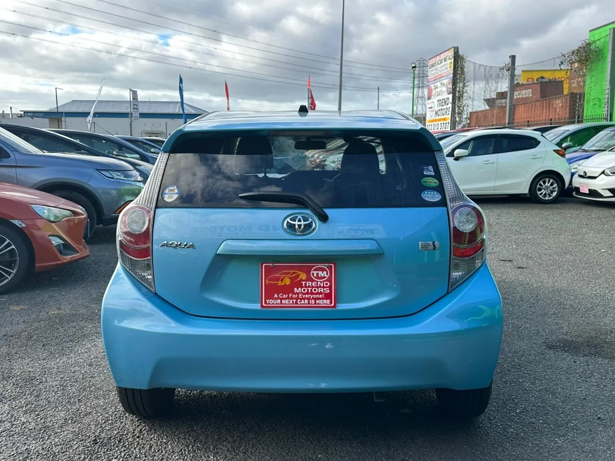 2014 Toyota Aqua S Push Start Package Carousel 6
