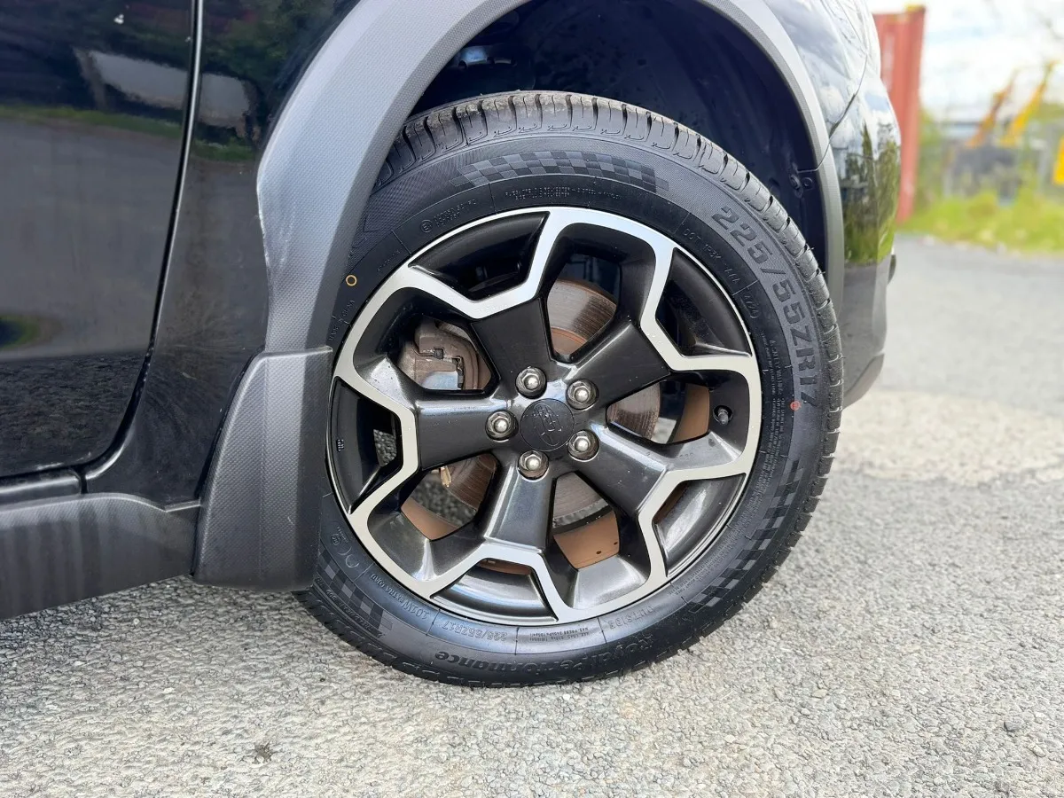 2014 Subaru XV 2.0L Eyesight Carousel 2