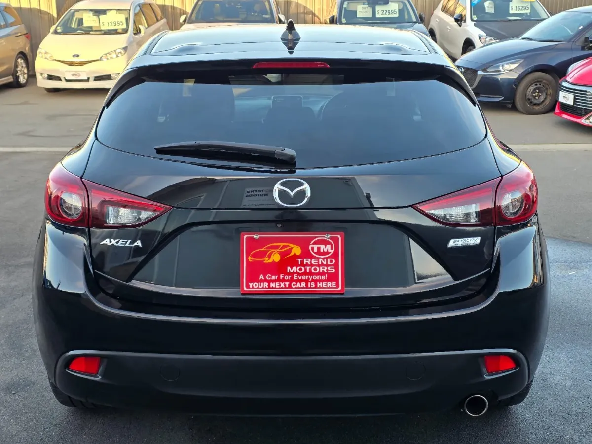 2014 Mazda Axela Carousel 8