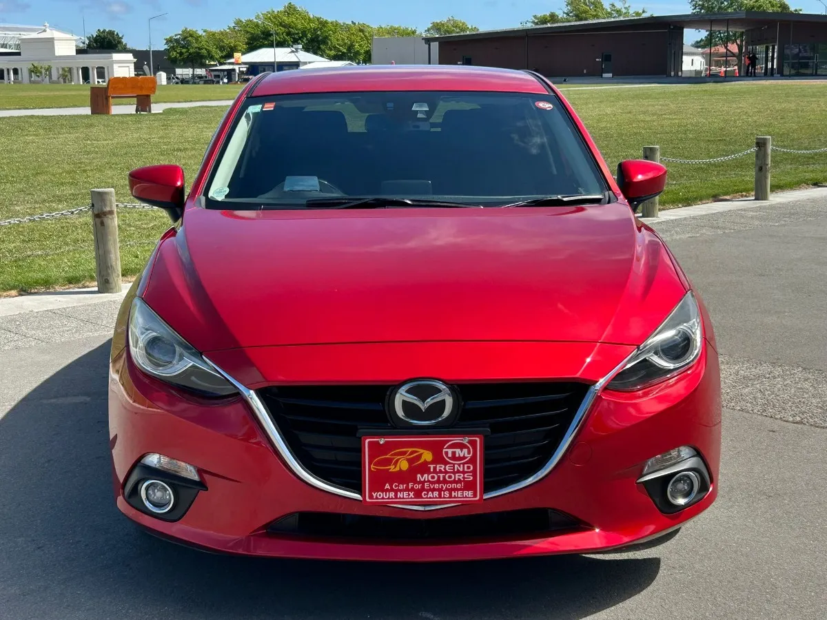2016 Mazda Axela SPORT 15S TOURING Carousel 1