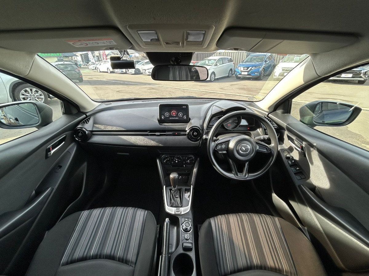 2021 Mazda 2 Carousel 2