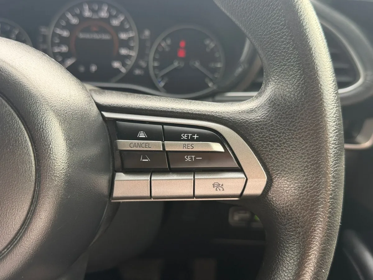 2019 Mazda 3 Carousel 9