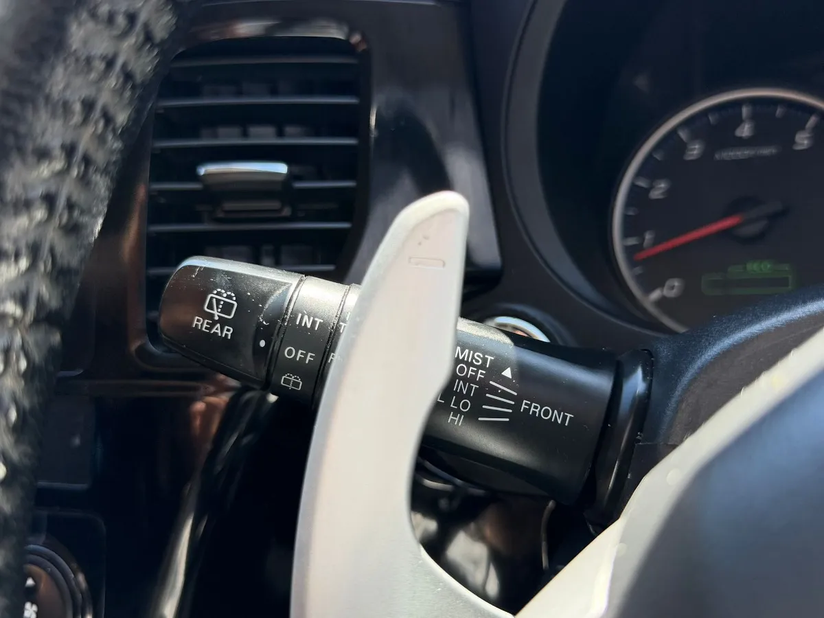 2014 Mitsubishi Outlander Carousel 6
