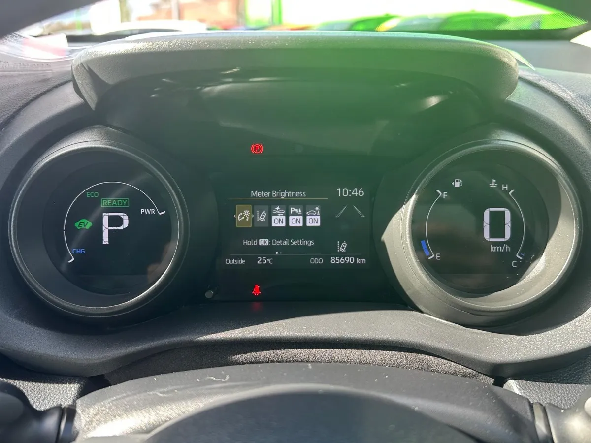 2021 Toyota Yaris Carousel 5