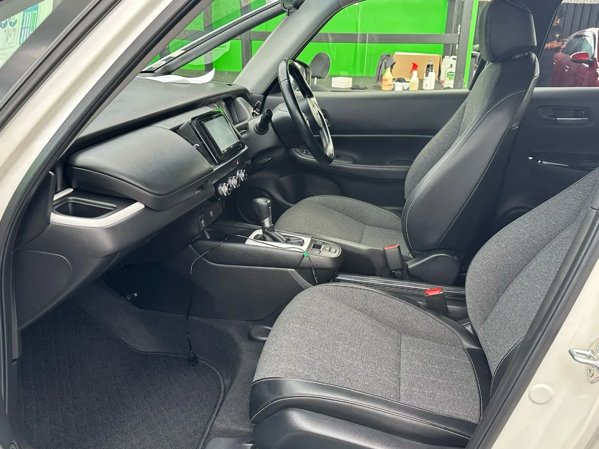 2021 Honda Fit EHEV HOME Carousel 7