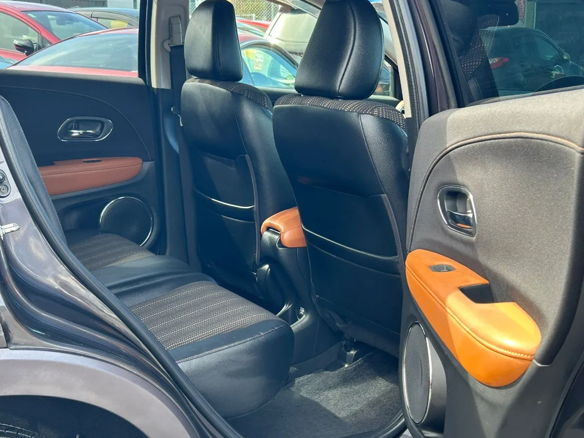 2014 Honda Vezel Carousel 8