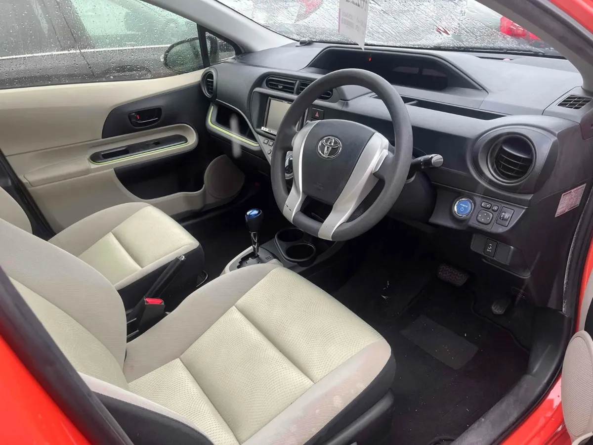 2014 Toyota Aqua S Push Start Package Carousel 1