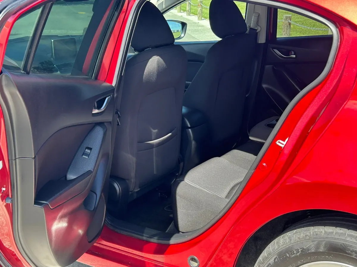 2016 Mazda Axela SPORT 15S TOURING Carousel 7