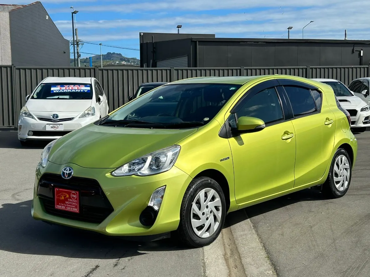 2015 Toyota Aqua G Push Start