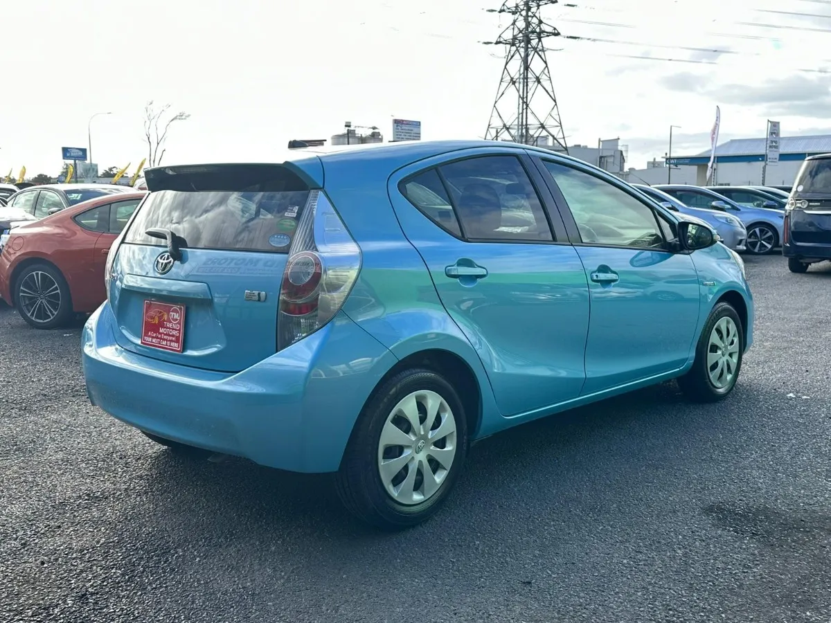 2014 Toyota Aqua S Push Start Package Carousel 1