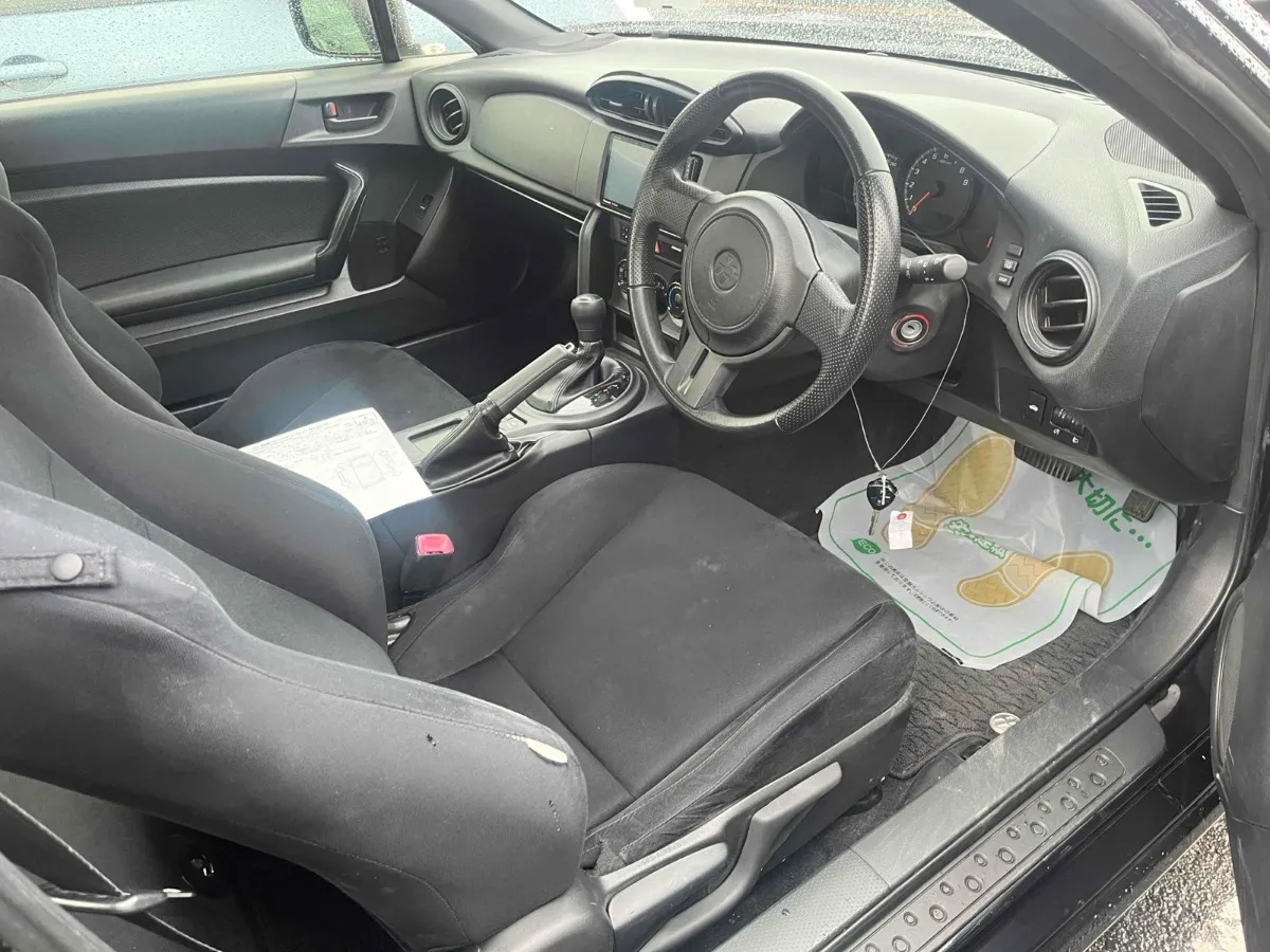 2014 Toyota 86 Carousel 1