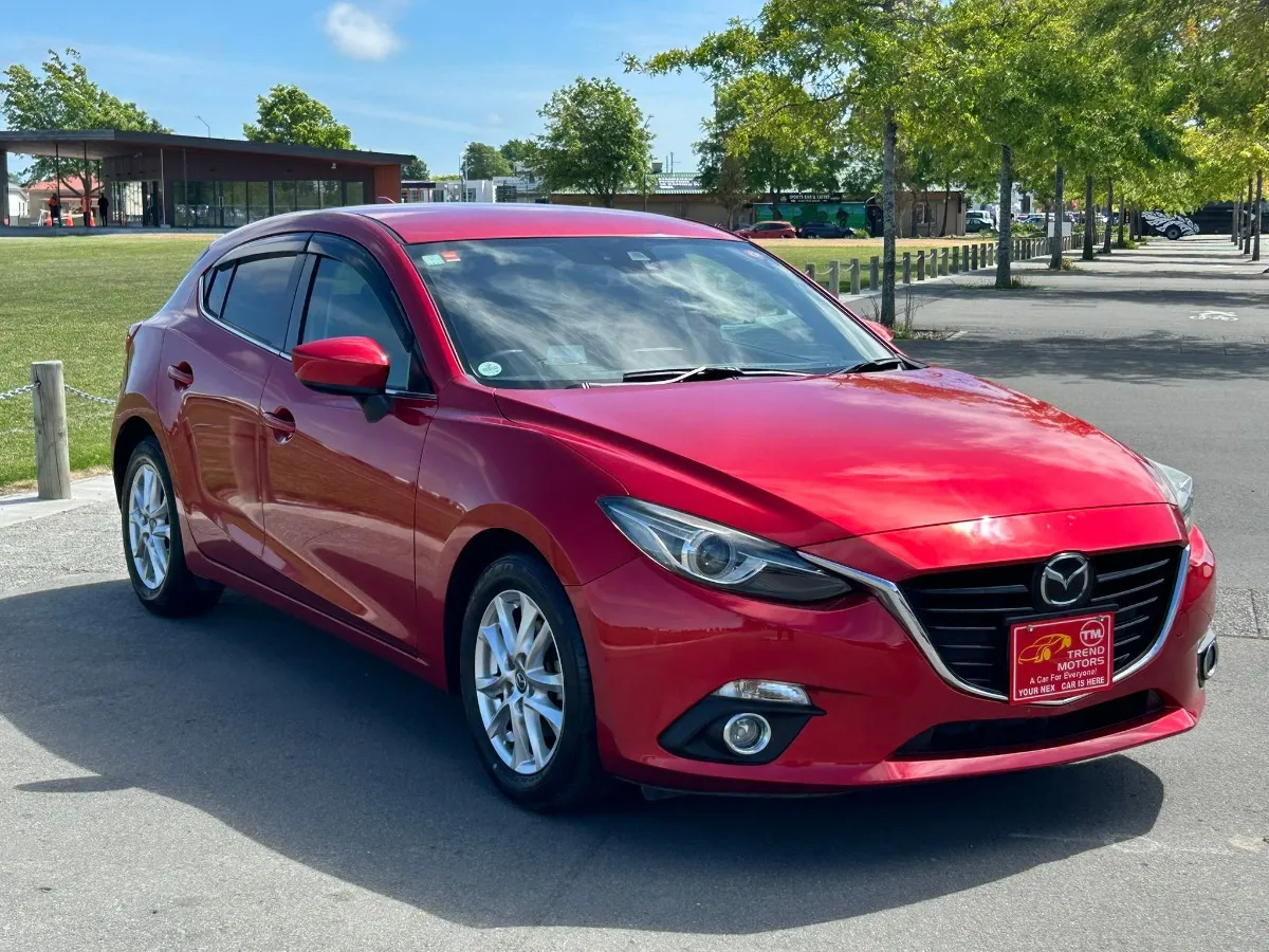 2016 Mazda Axela SPORT 15S TOURING Carousel 2